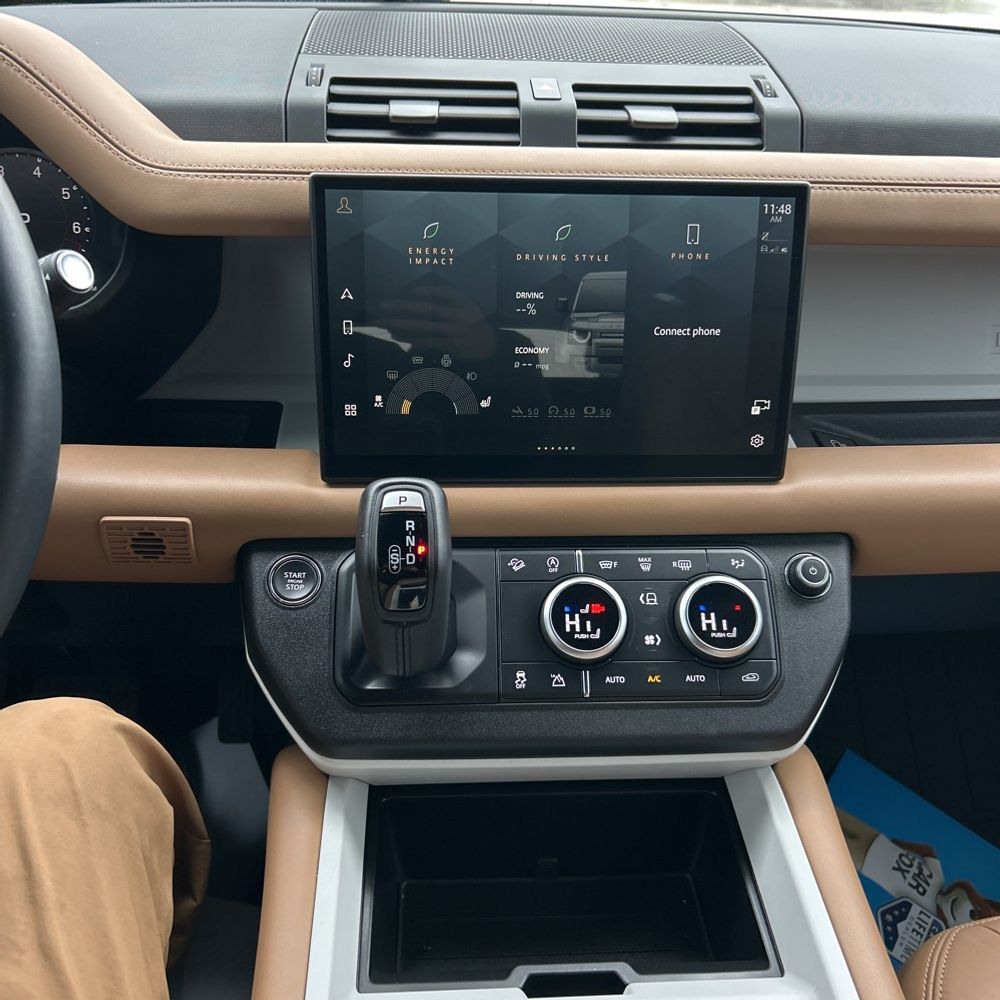 2025 Land Rover Defender 110 P300 S