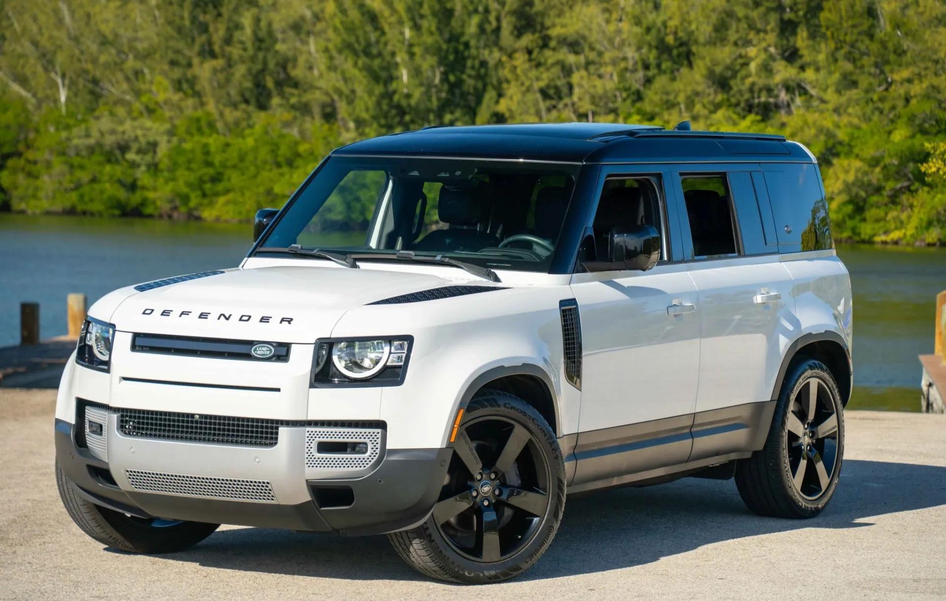 2023 Land Rover Defender 110 S