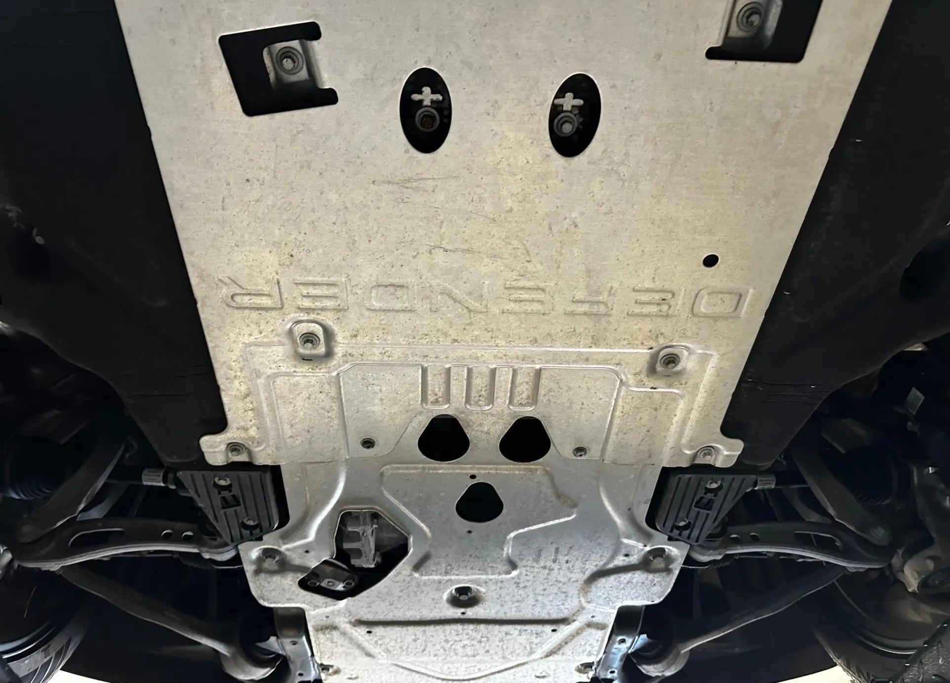 2023 Land Rover Defender 110 S