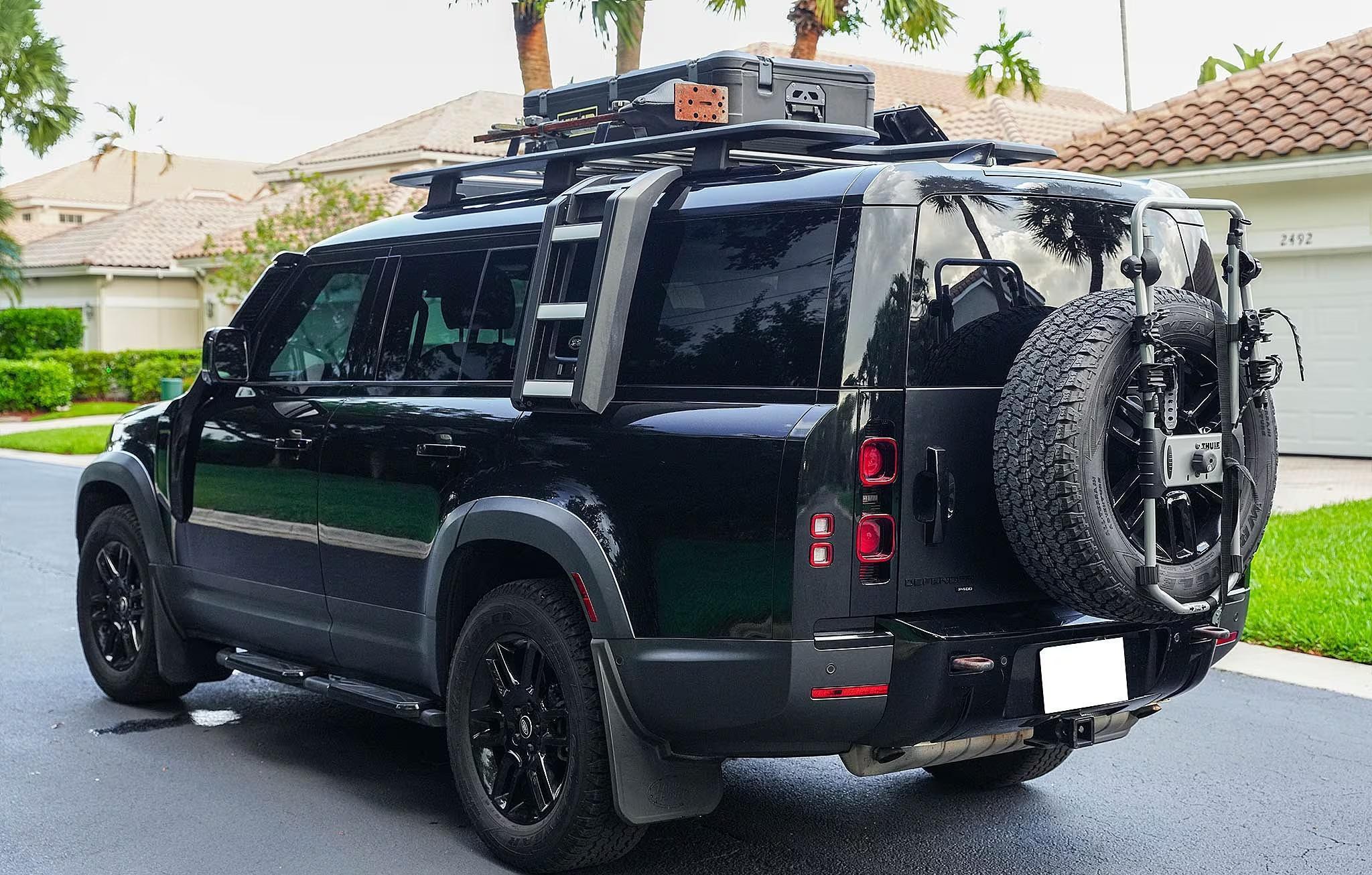 2023 Land Rover Defender 130 SE Trophy Edition