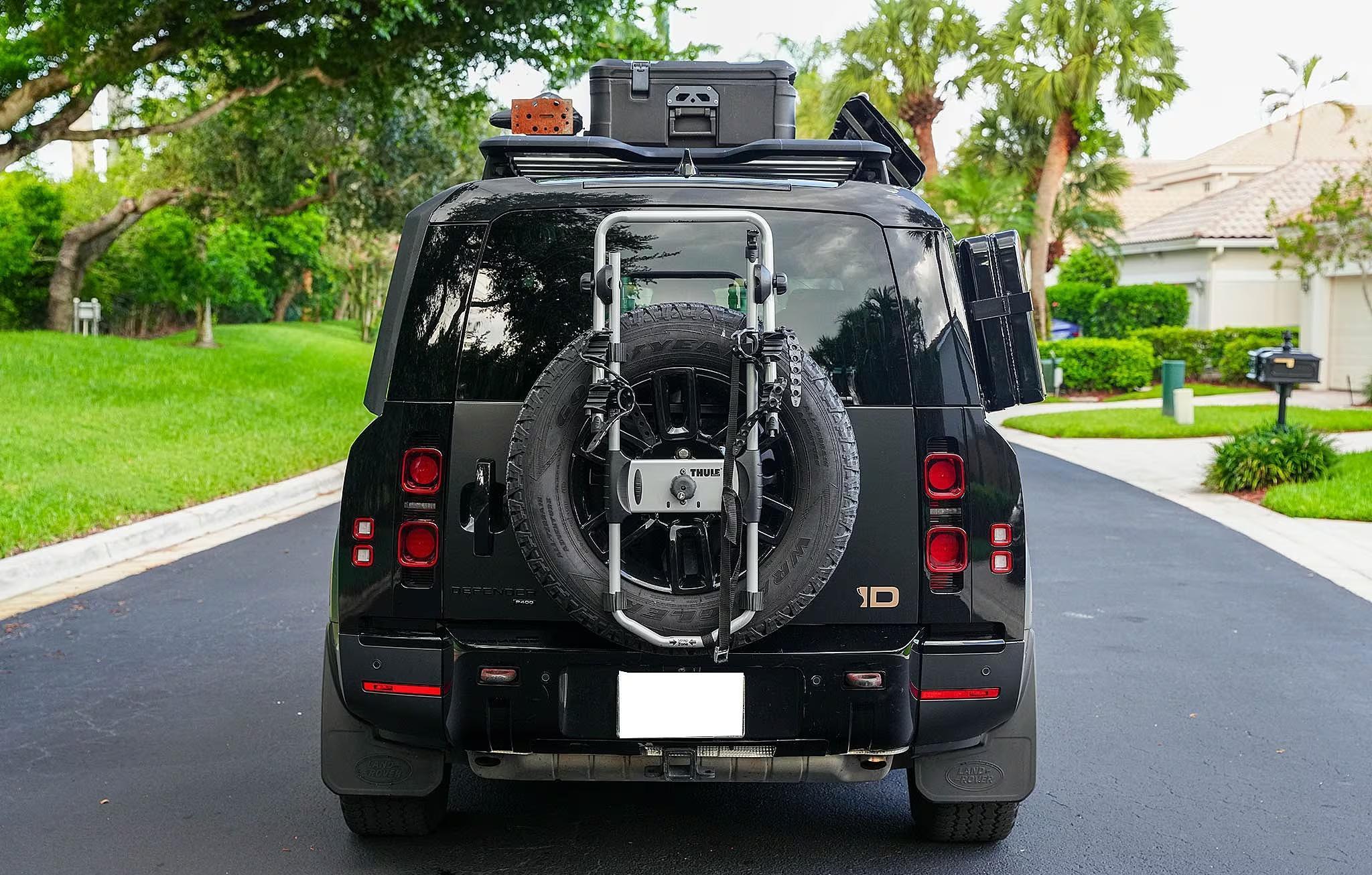 2023 Land Rover Defender 130 SE Trophy Edition