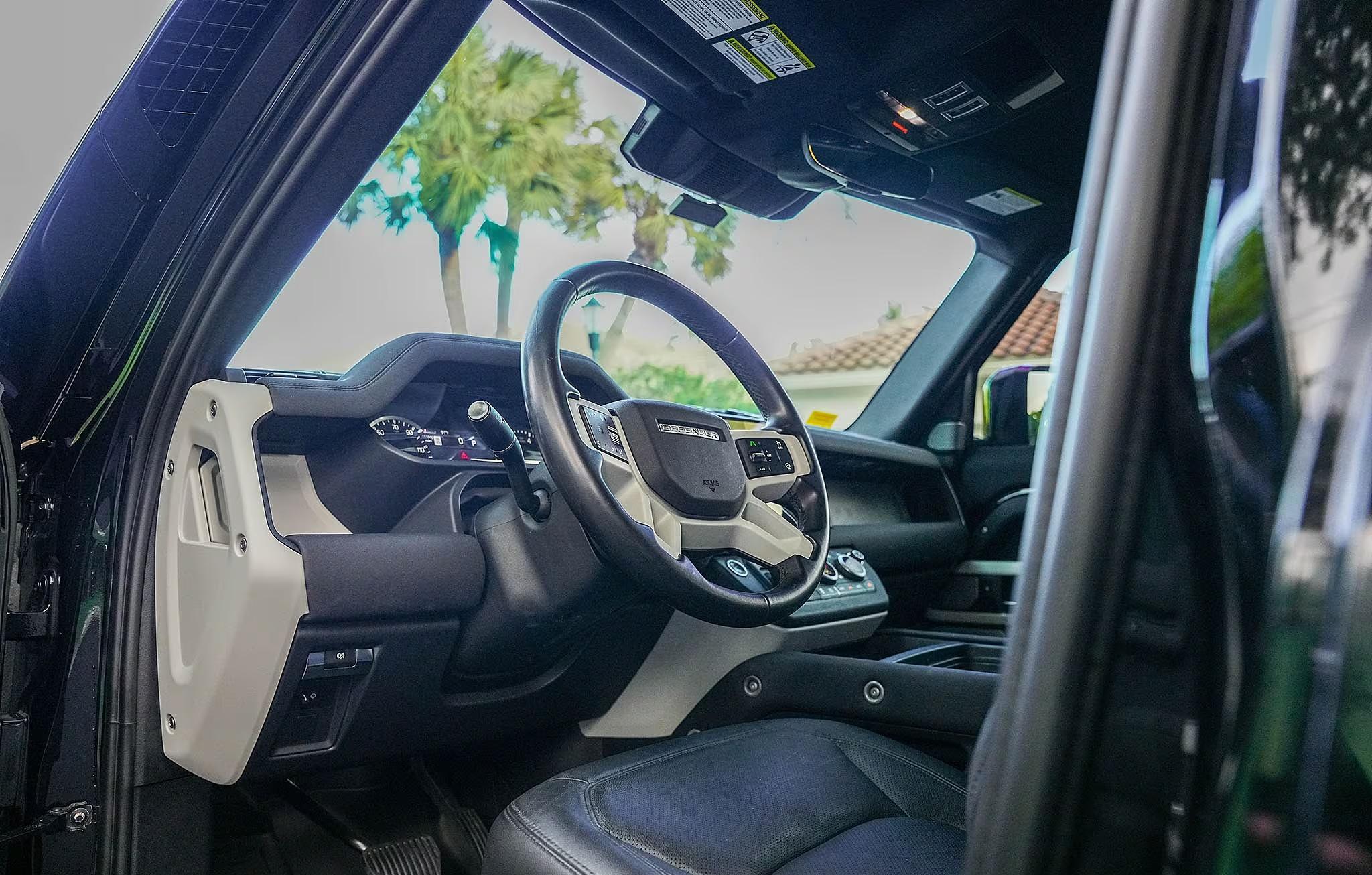 2023 Land Rover Defender 130 SE Trophy Edition