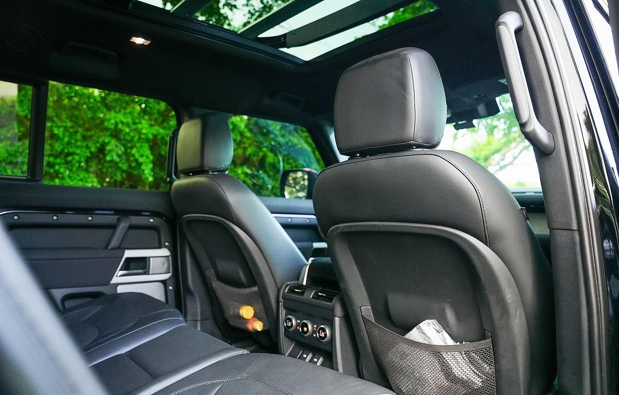 2023 Land Rover Defender 130 SE Trophy Edition