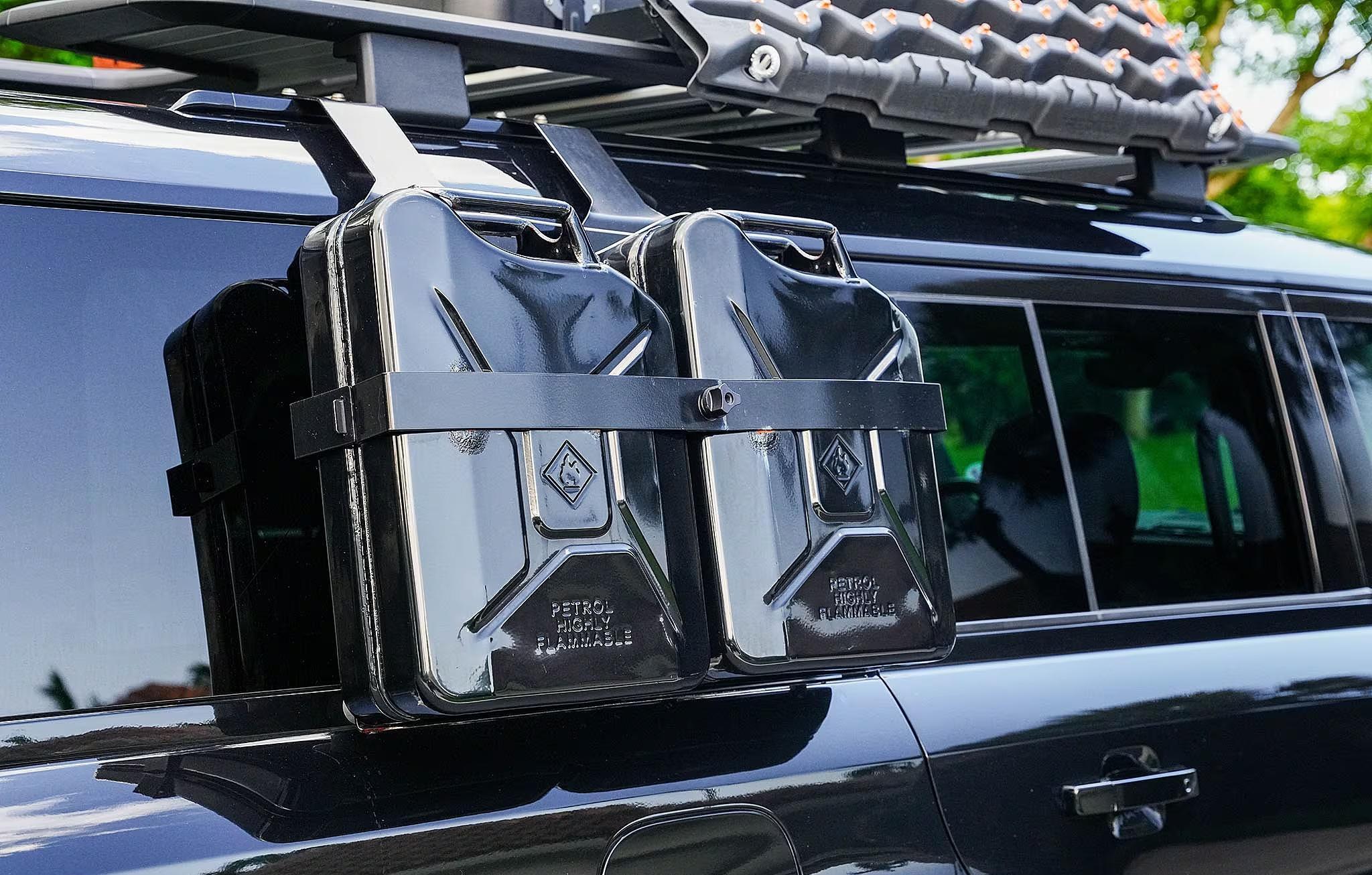 2023 Land Rover Defender 130 SE Trophy Edition