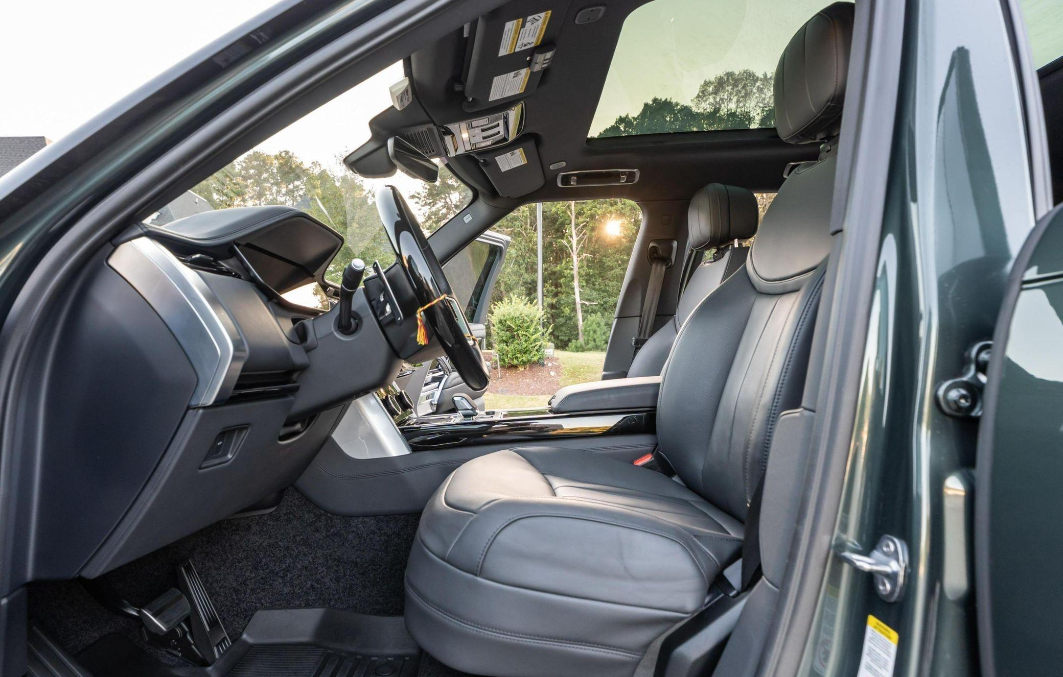 2023 Land Rover Range Rover P530 SE