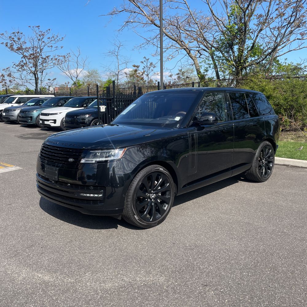 2023 Land Rover Range Rover P400 SE