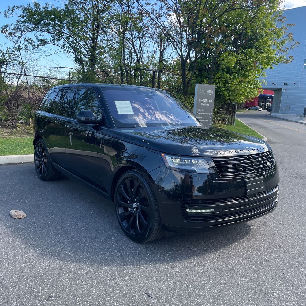 2023 Land Rover Range Rover P400 SE