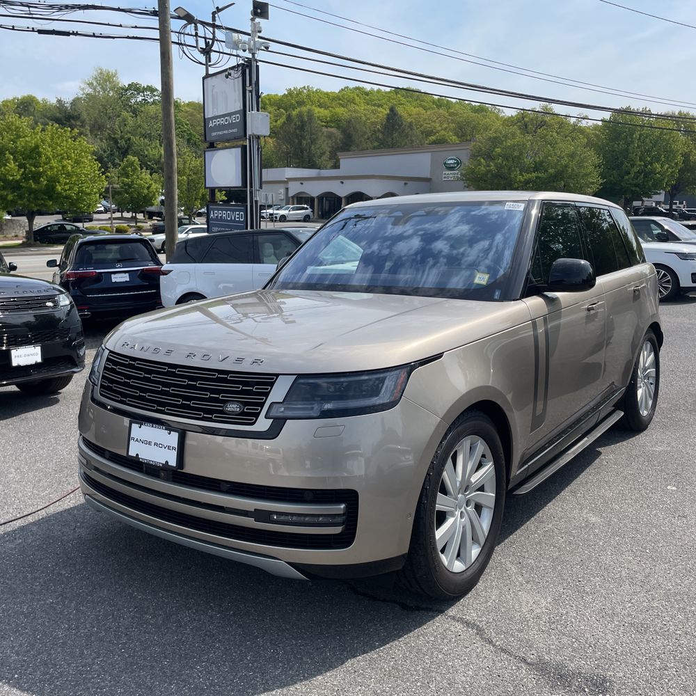 2023 Land Rover Range Rover P400 SE
