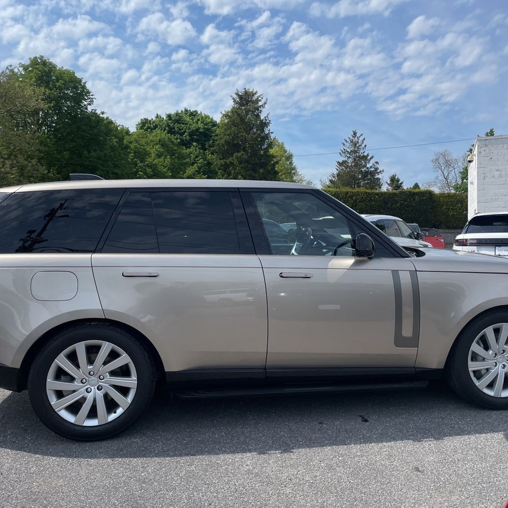 2023 Land Rover Range Rover P400 SE