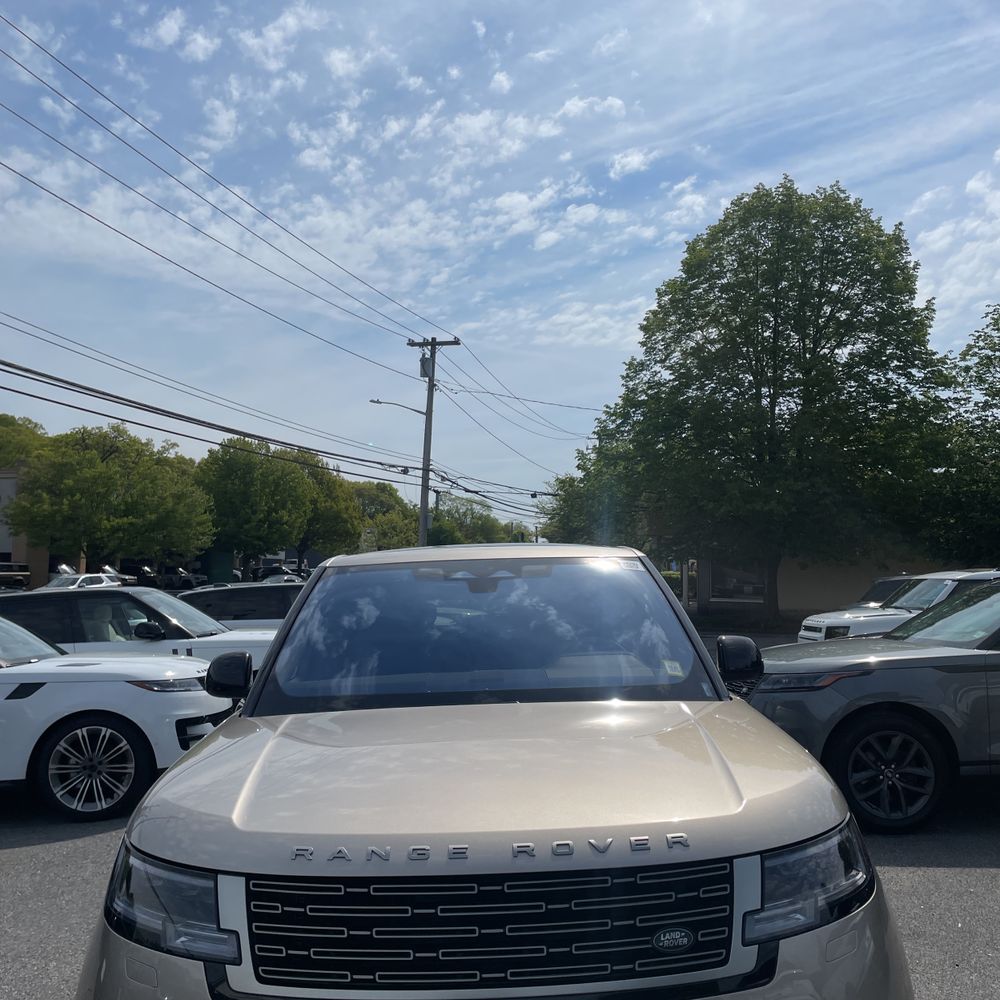 2023 Land Rover Range Rover P400 SE