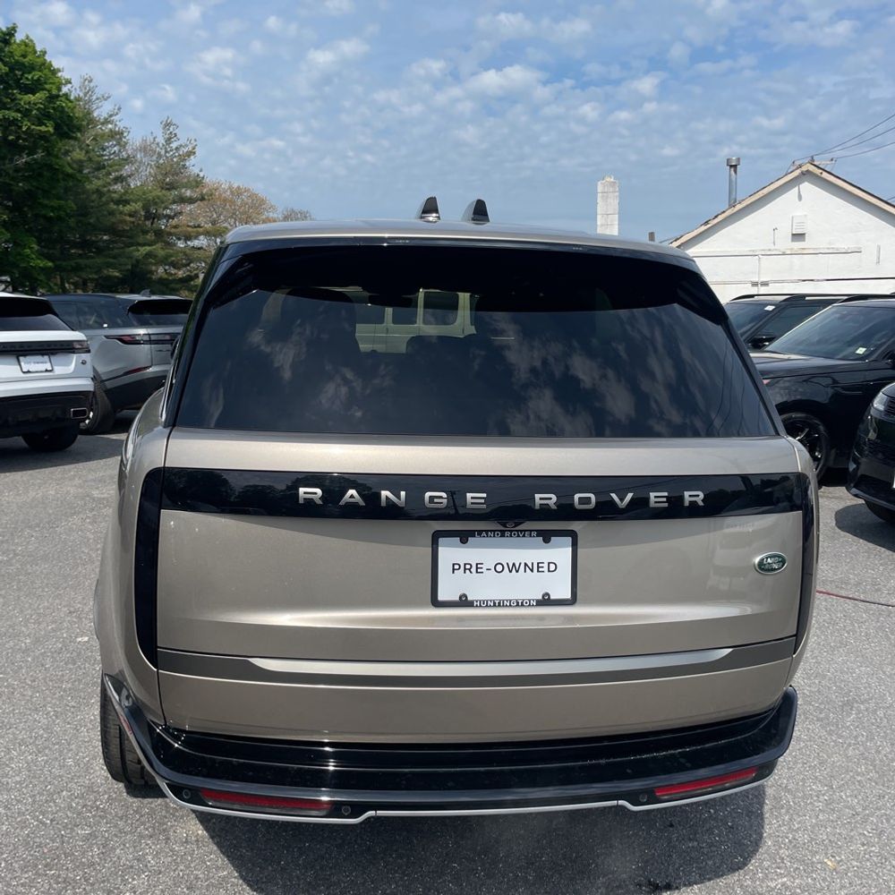 2023 Land Rover Range Rover P400 SE
