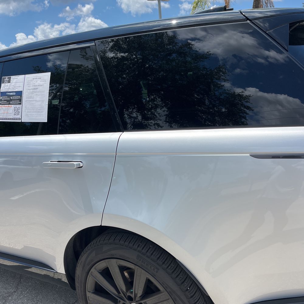 2025 Land Rover Range Rover P400 SE