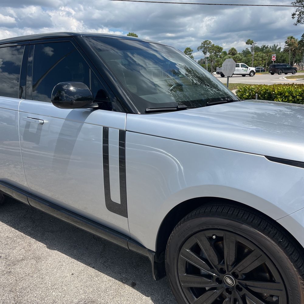 2025 Land Rover Range Rover P400 SE