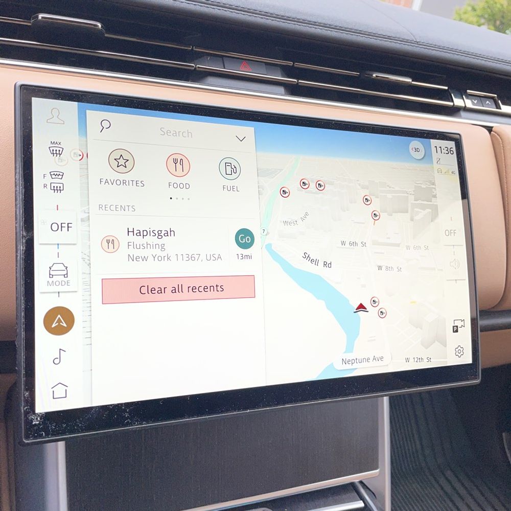 2025 Land Rover Range Rover P400 SE