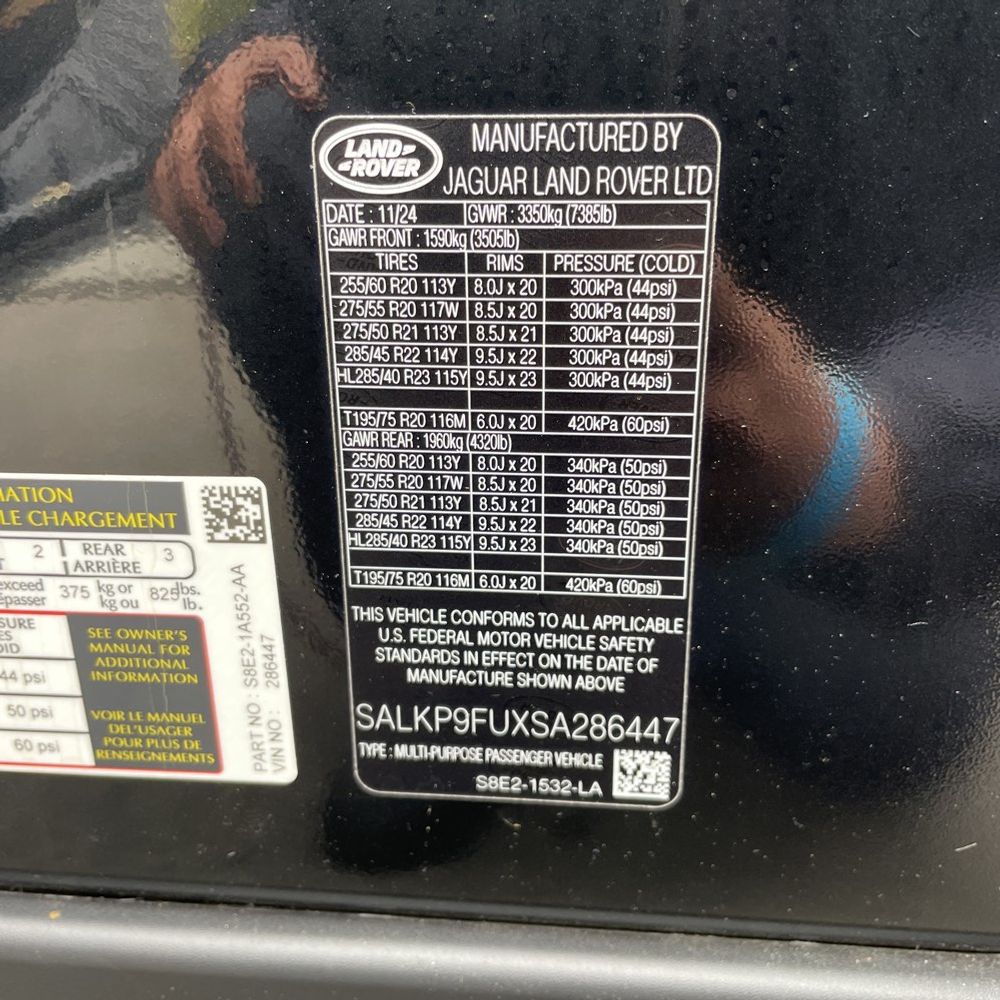 2025 Land Rover Range Rover P400 SE
