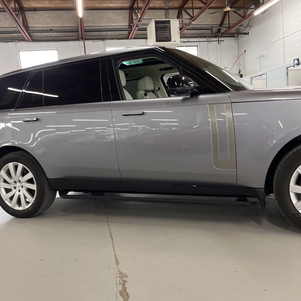 2024 Land Rover Range Rover P400 SE LWB
