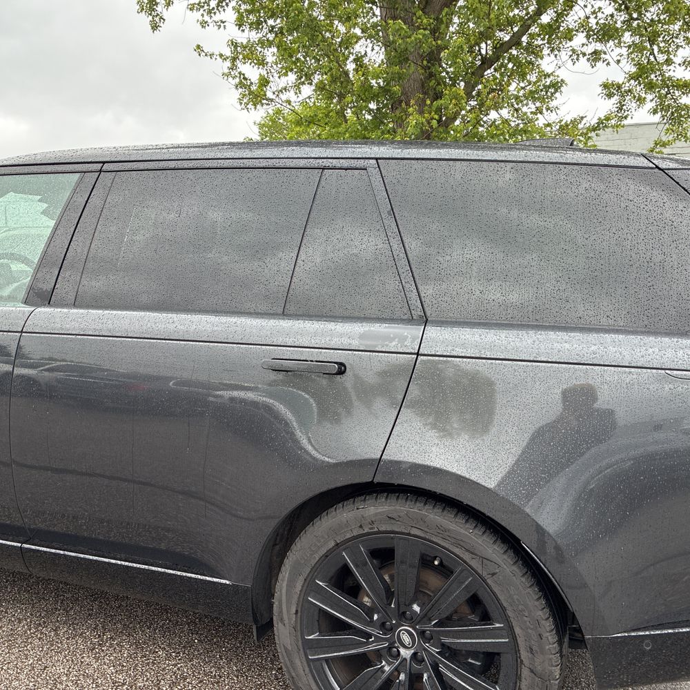 2023 Land Rover Range Rover P400 SE LWB