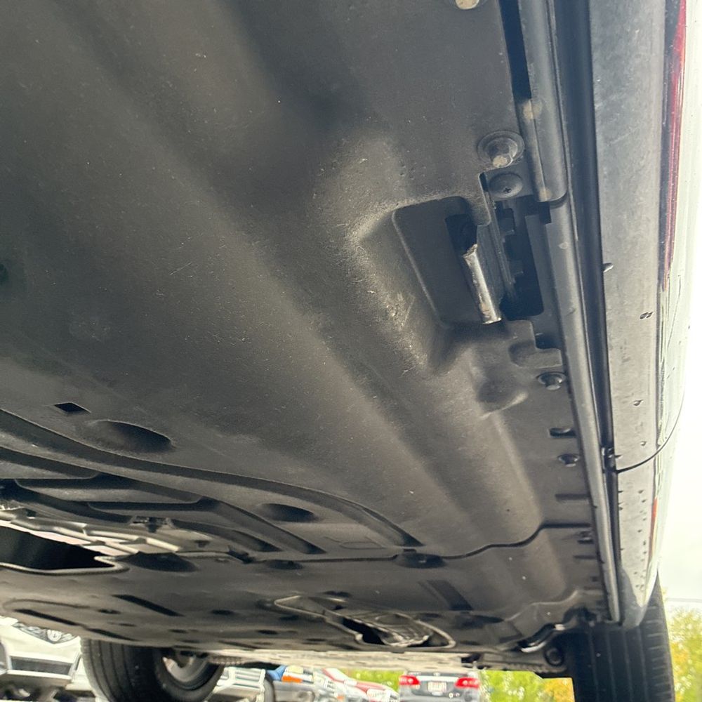 2023 Land Rover Range Rover P400 SE LWB