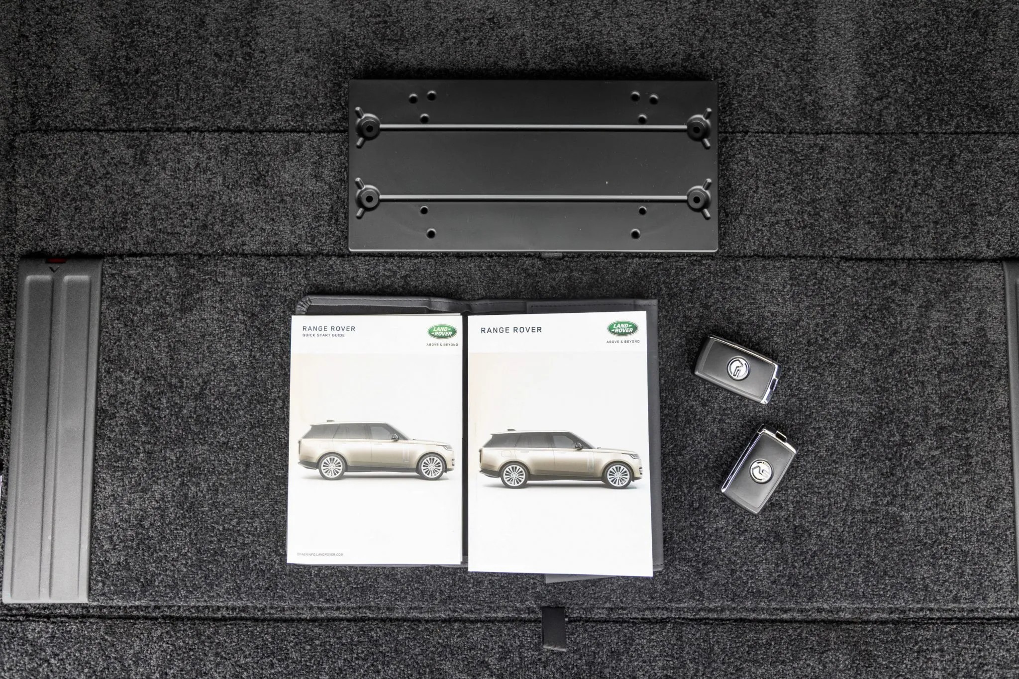 2023 Land Rover Range Rover SV
