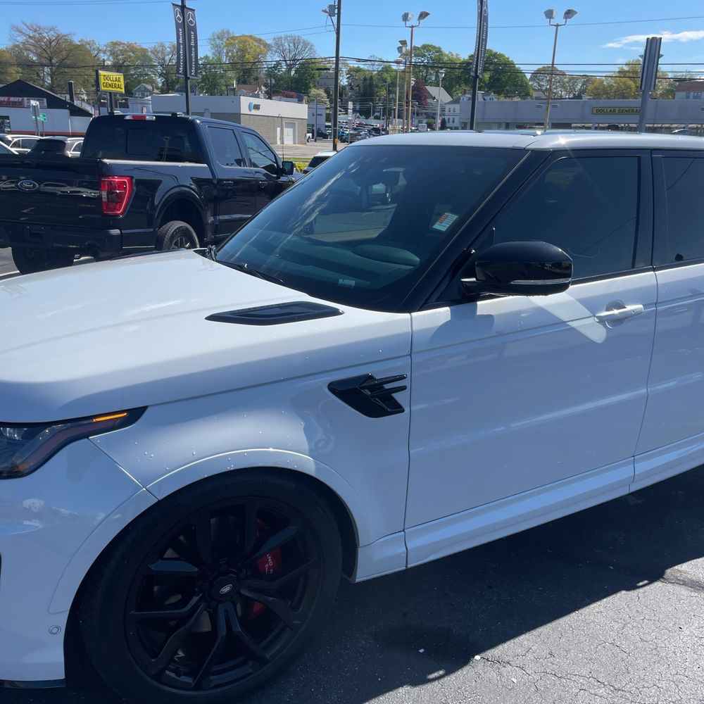 2022 Land Rover Range Rover Sport SVR