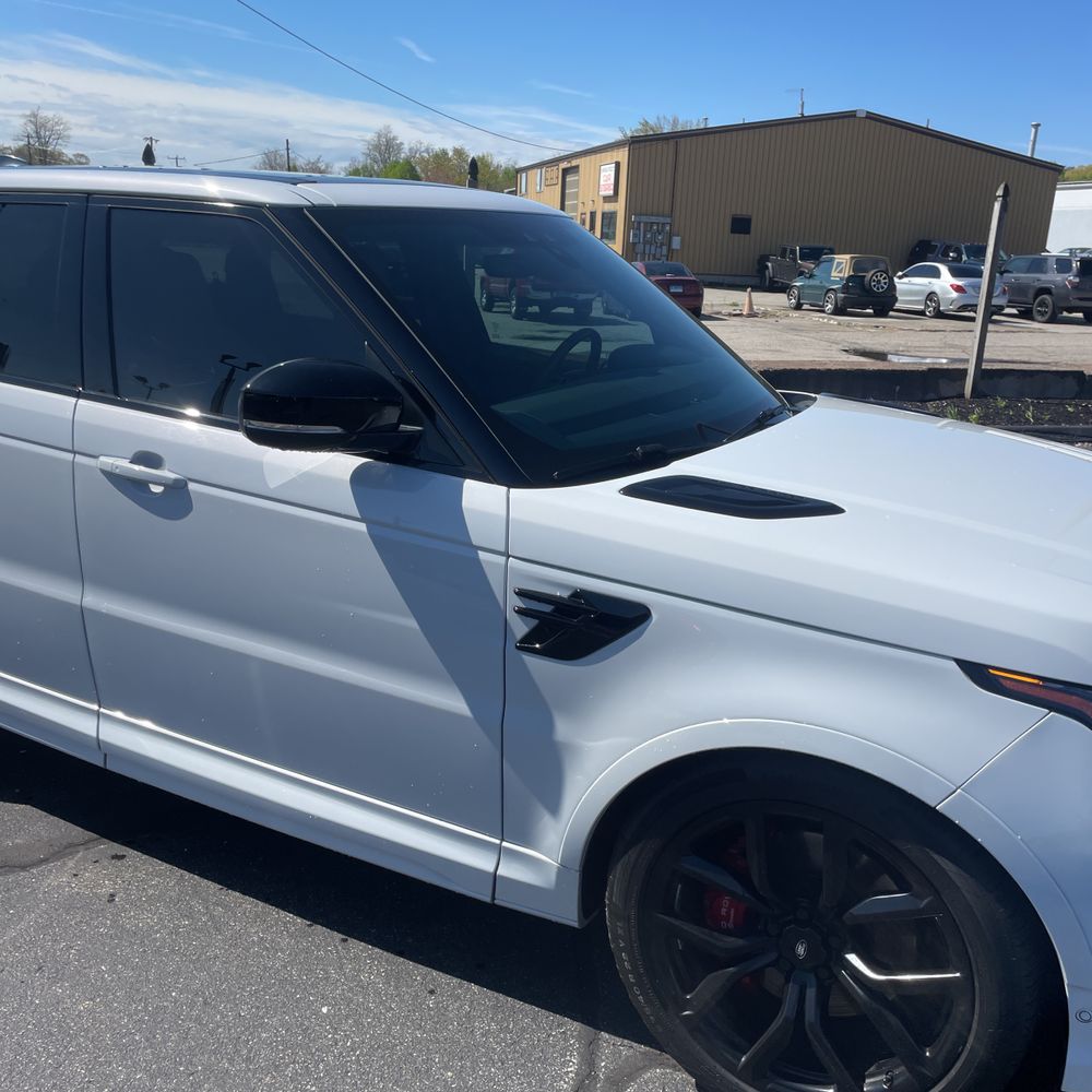 2022 Land Rover Range Rover Sport SVR