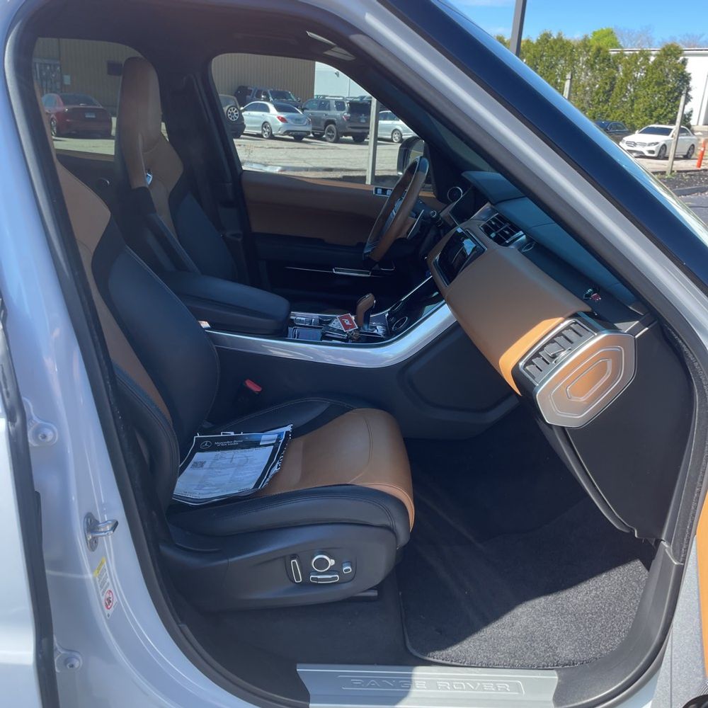 2022 Land Rover Range Rover Sport SVR