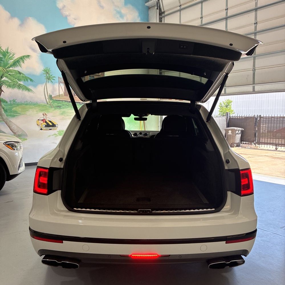 2020 Bentley Bentayga V8