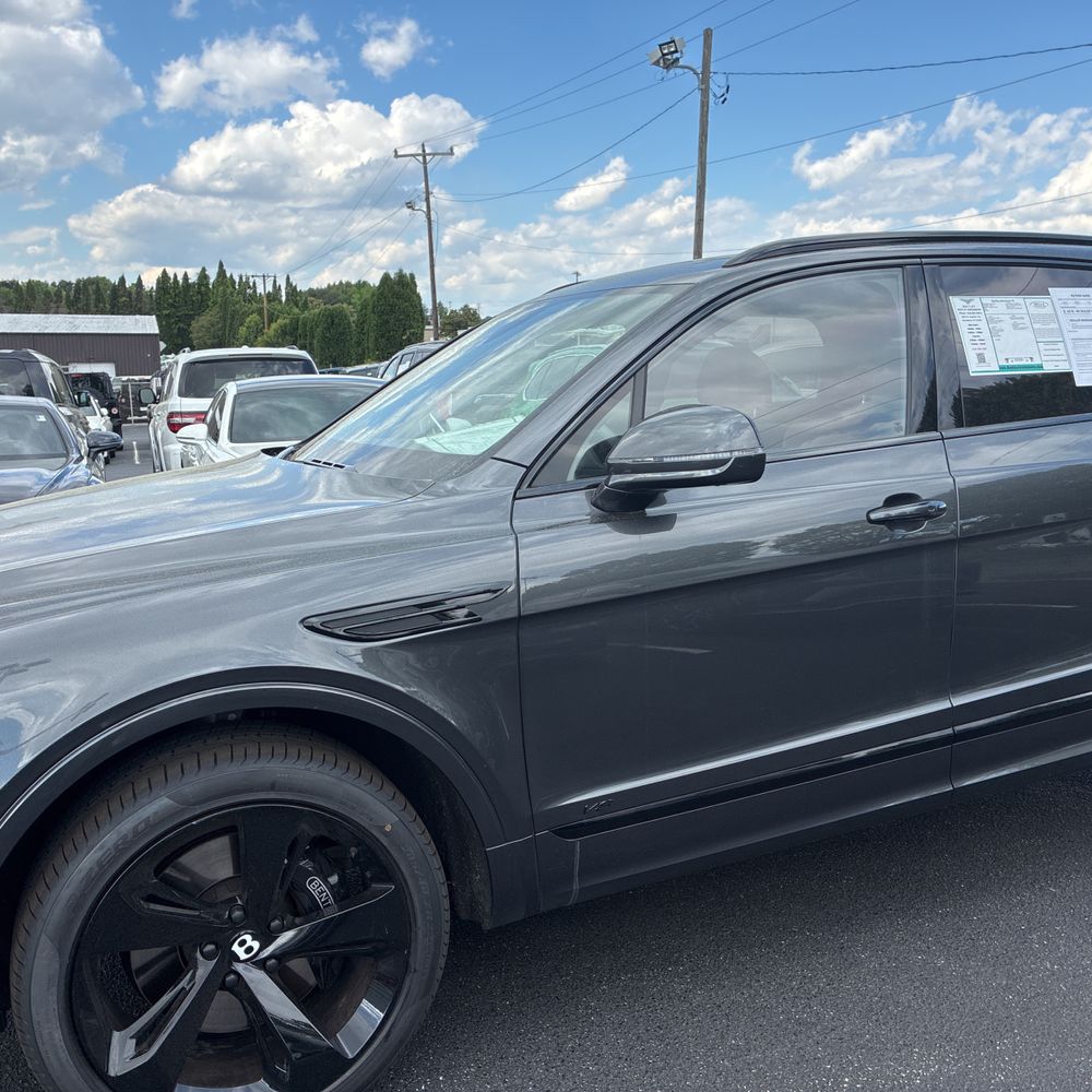 2022 Bentley Bentayga V8