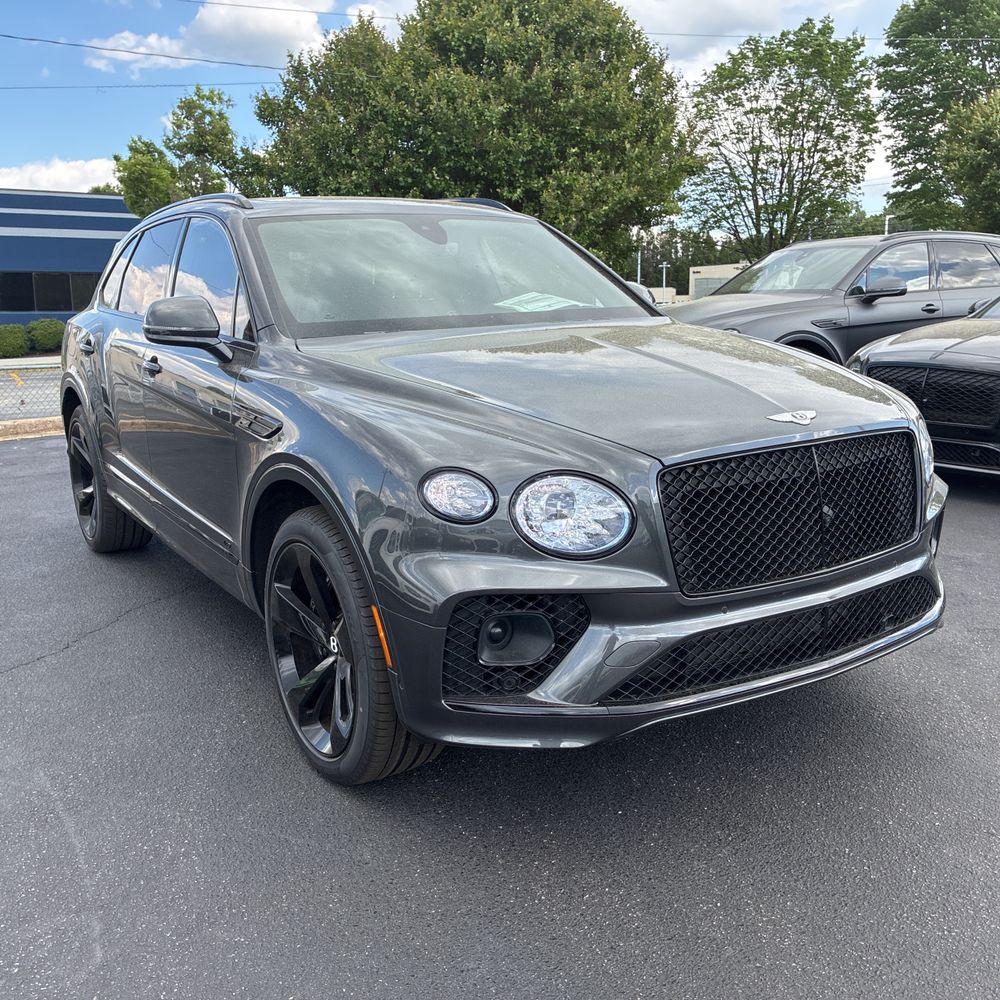2022 Bentley Bentayga V8