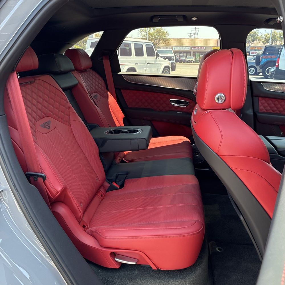 2022 Bentley Bentayga Speed