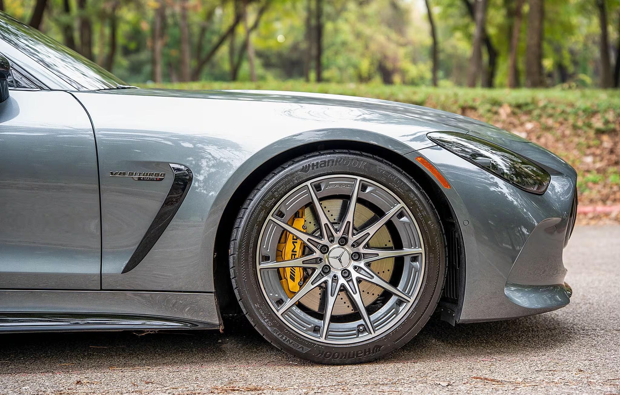 2024 Mercedes-Benz AMG GT 55