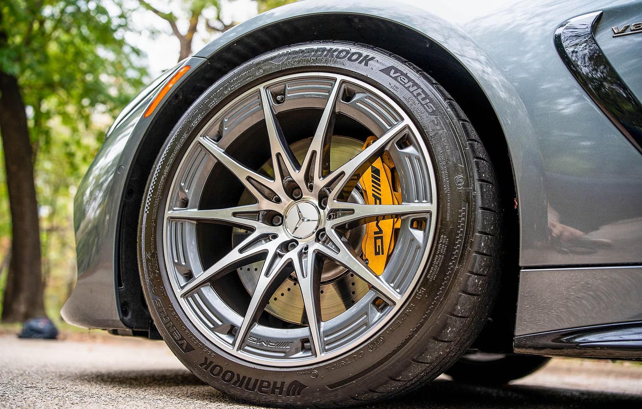 2024 Mercedes-Benz AMG GT 55