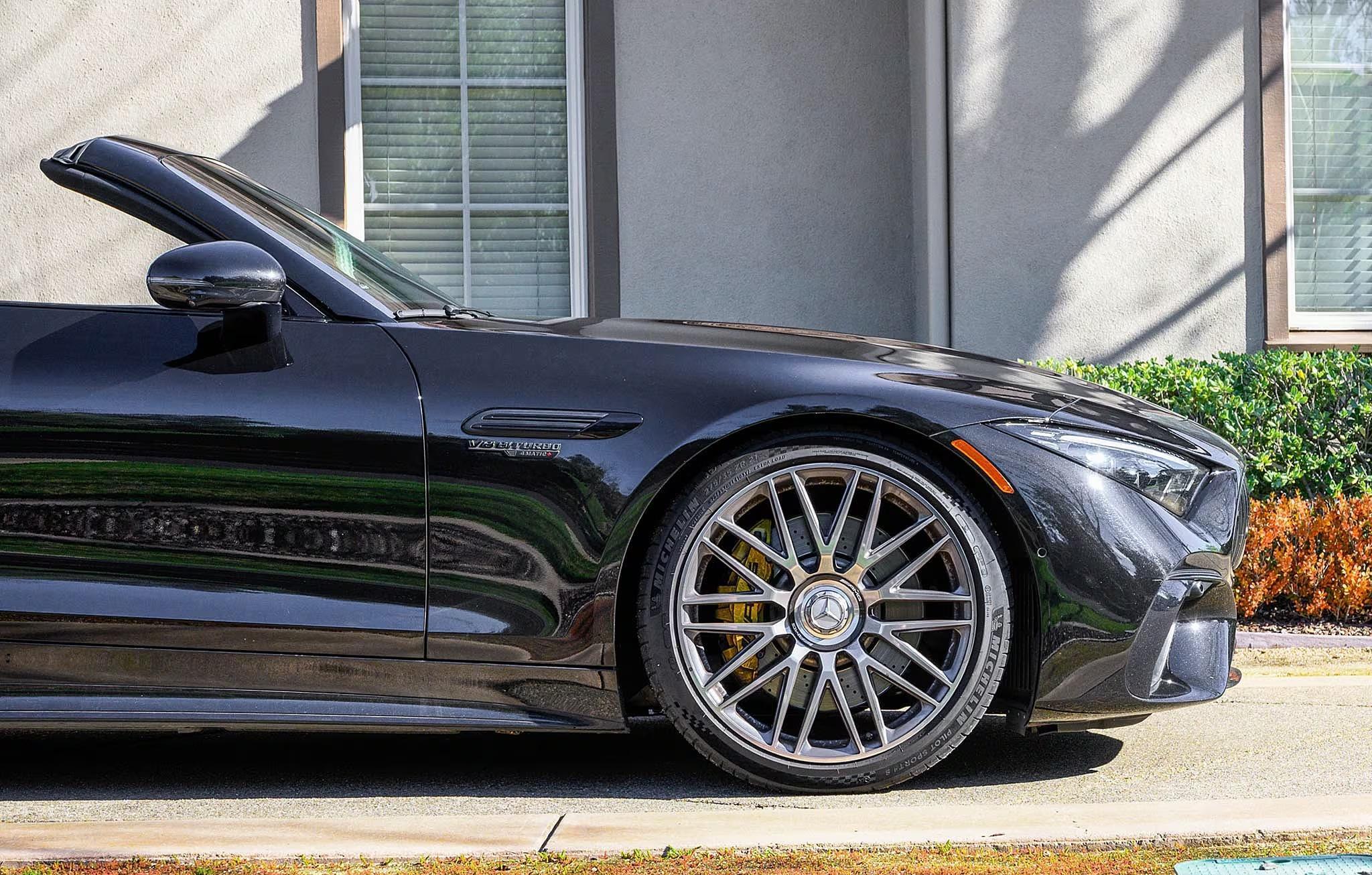 2022 Mercedes-Benz SL63 AMG