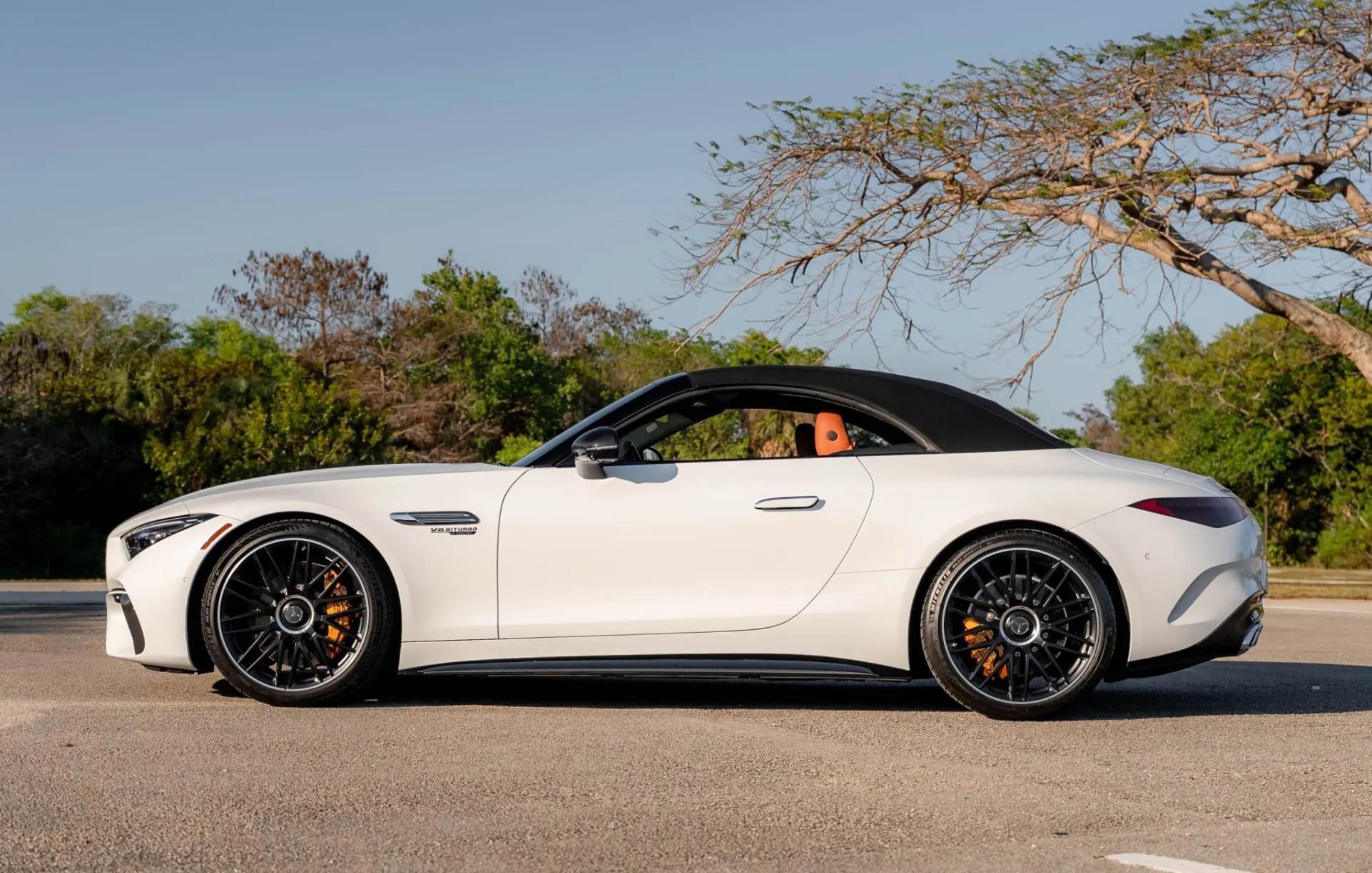 2022 Mercedes-AMG SL63