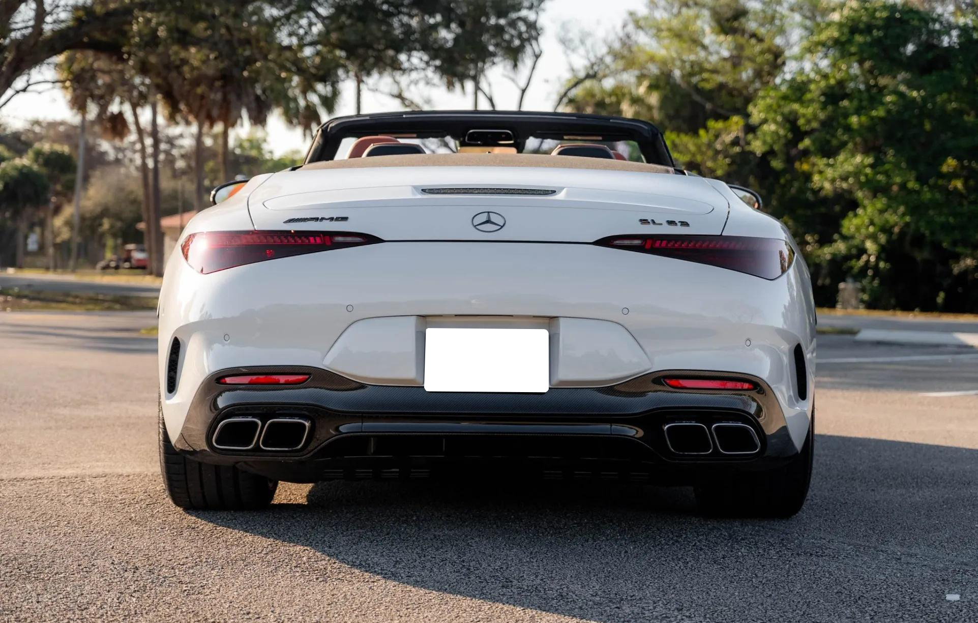 2022 Mercedes-AMG SL63
