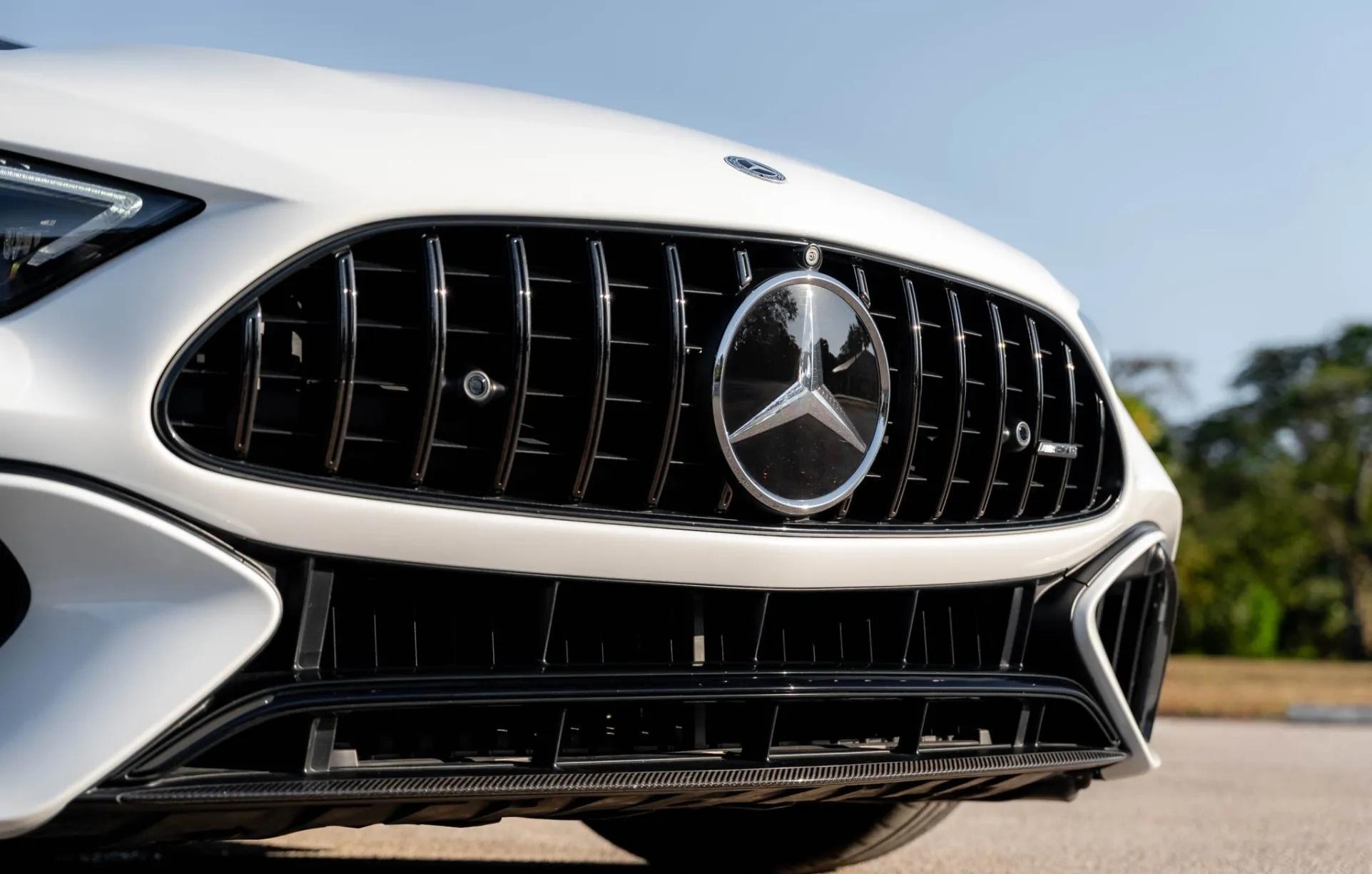 2022 Mercedes-AMG SL63
