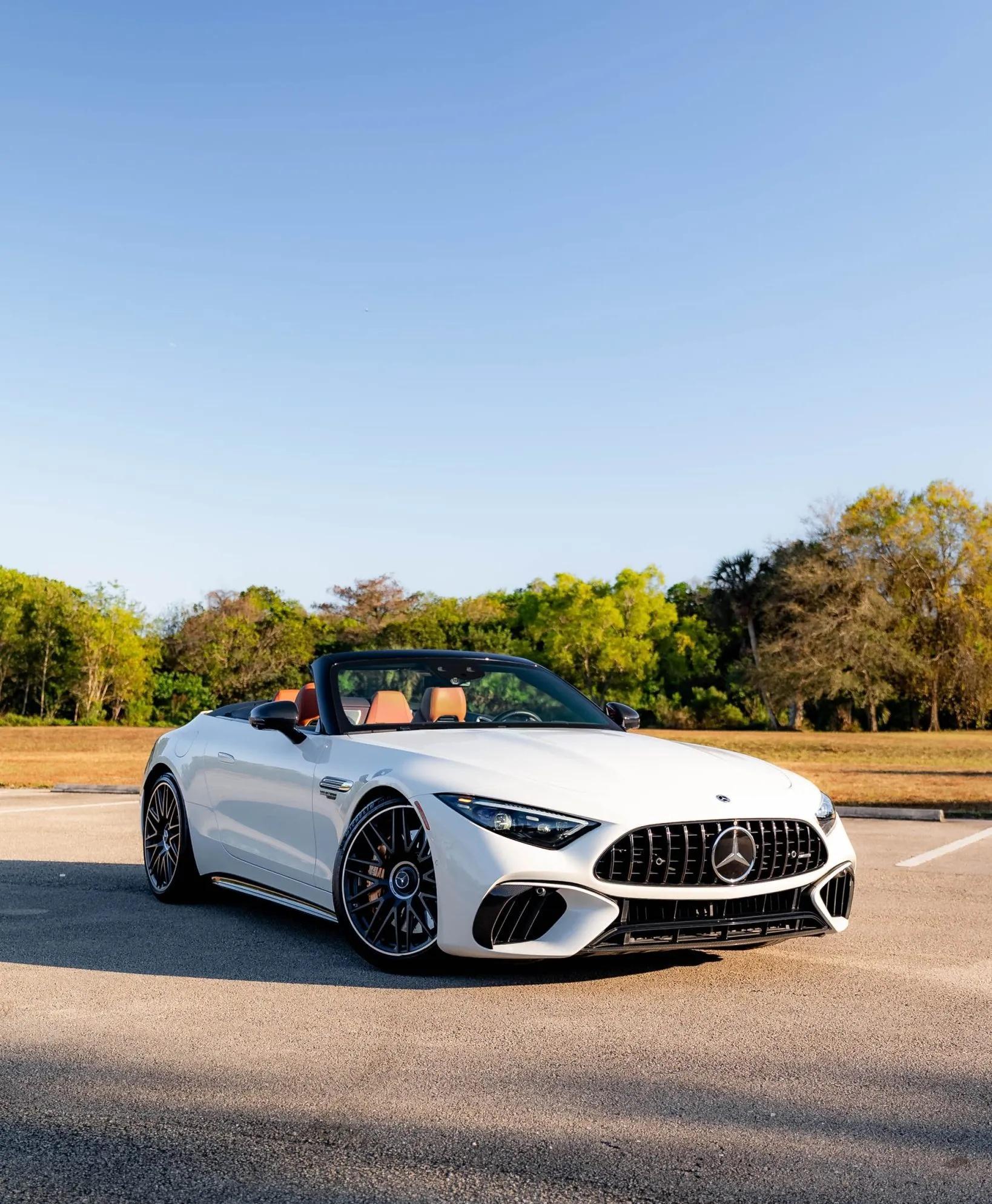 2022 Mercedes-AMG SL63