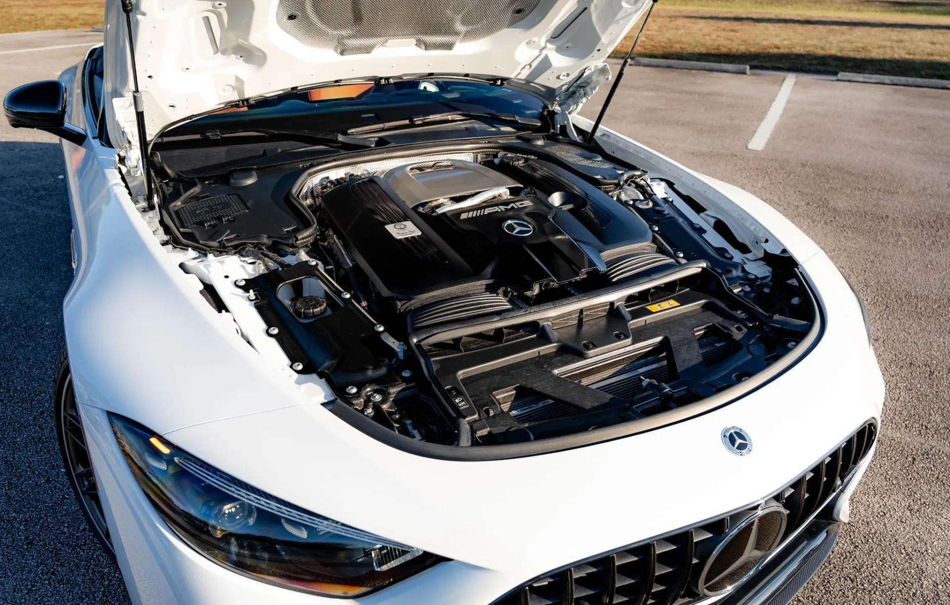 2022 Mercedes-AMG SL63