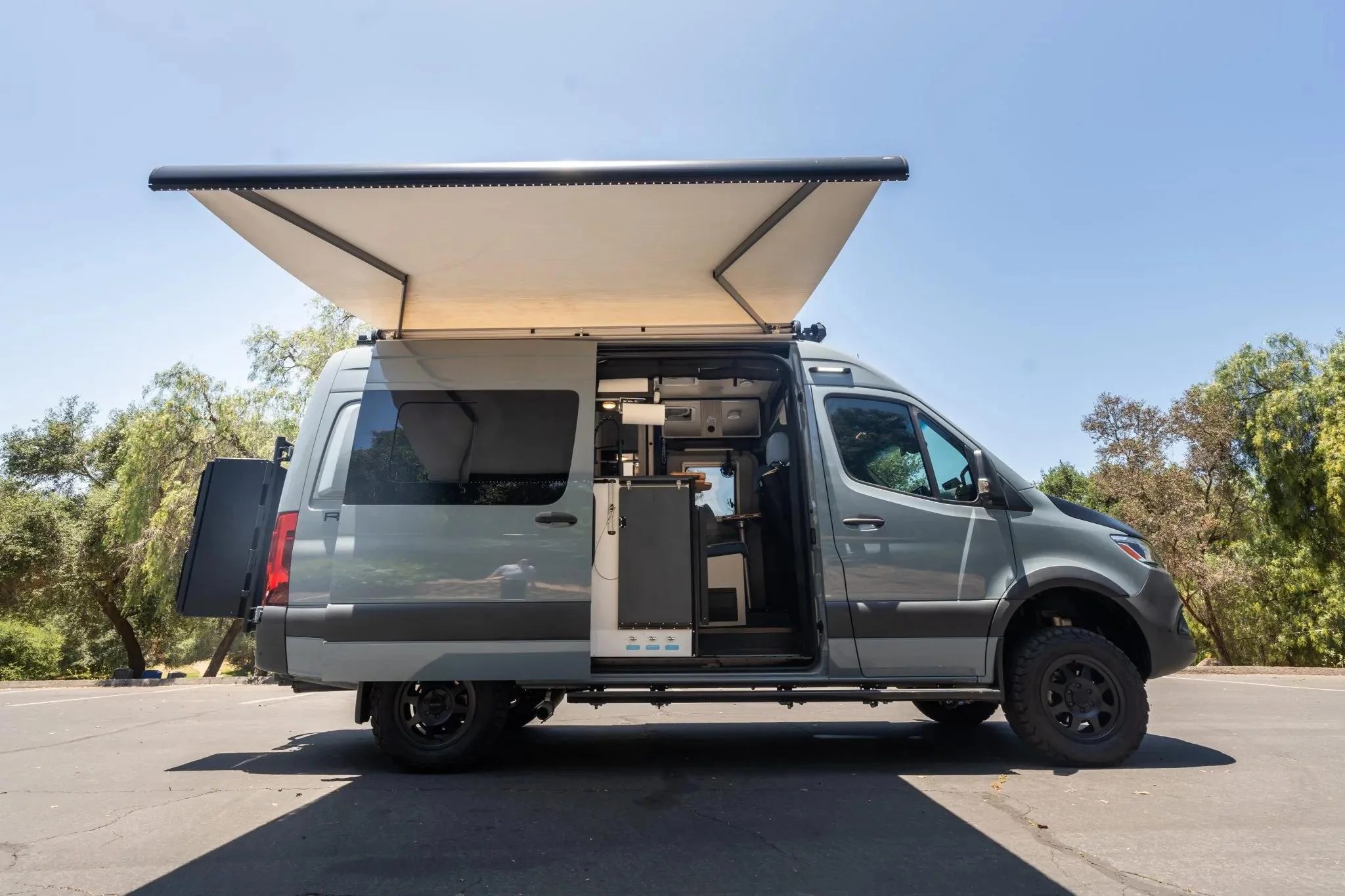 2023 Winnebago Revel