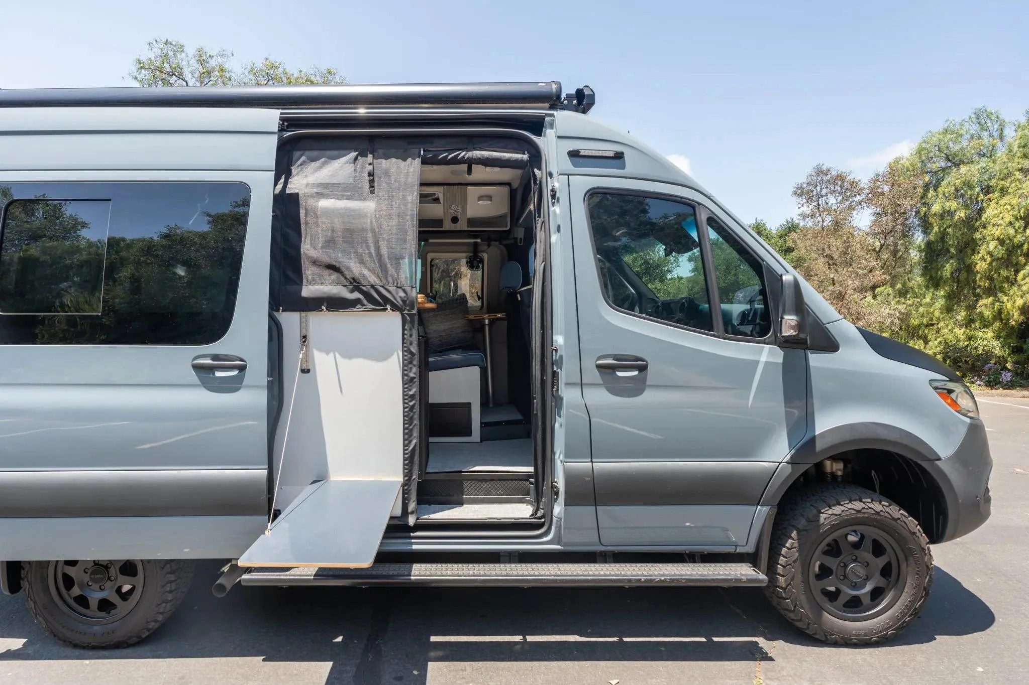 2023 Winnebago Revel