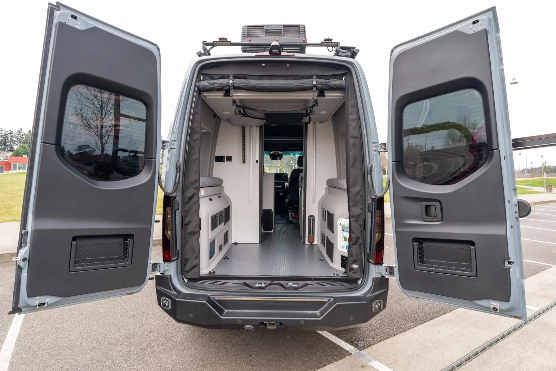 2022 Winnebago Revel