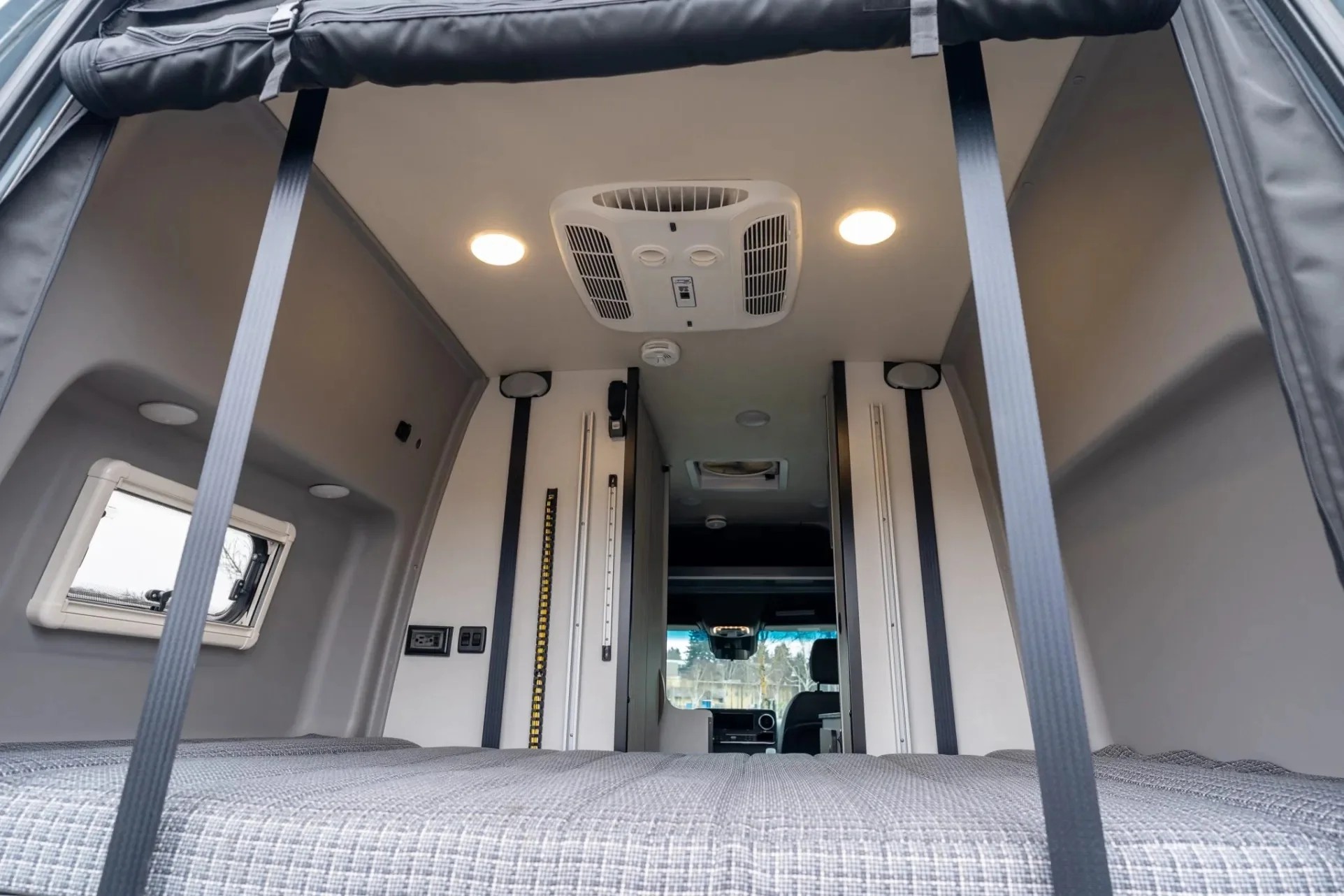 2022 Winnebago Revel