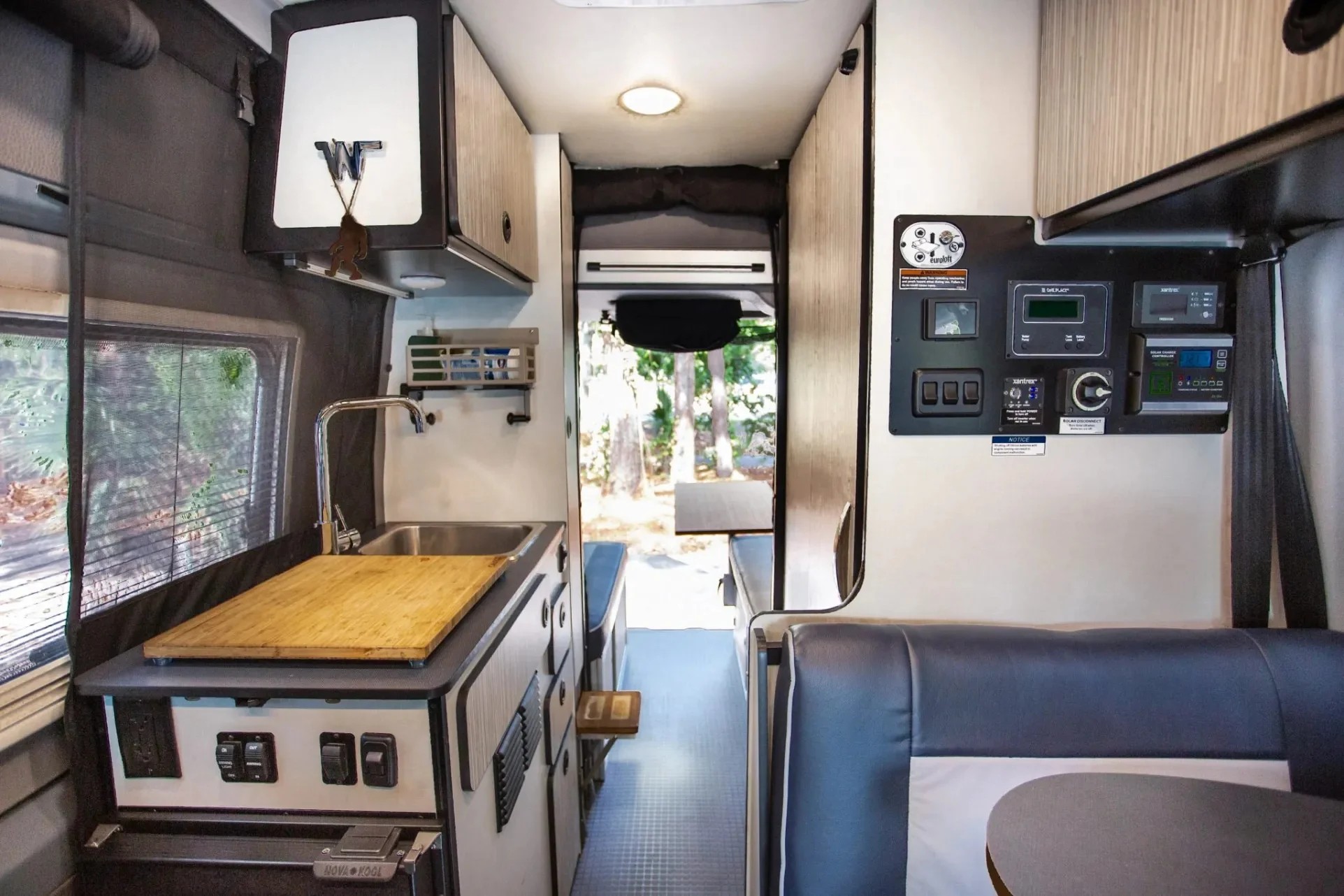 2021 Mercedes-Benz Sprinter 2500