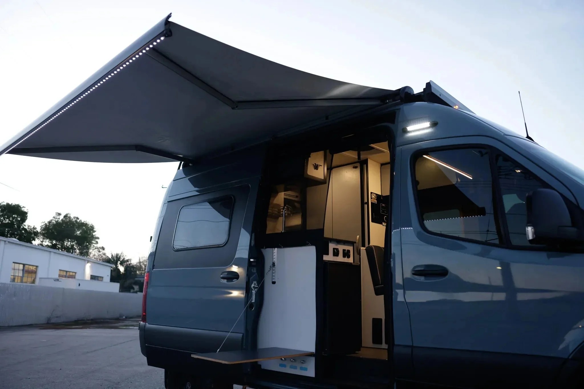2023 Winnebago Revel