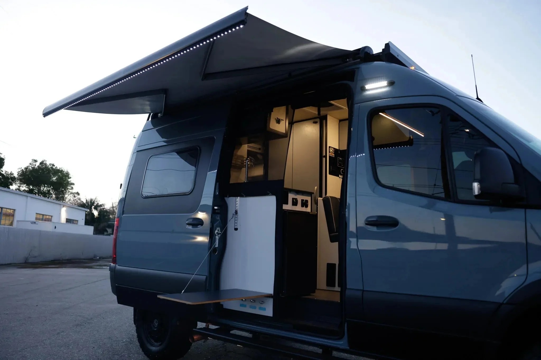 2023 Winnebago Revel