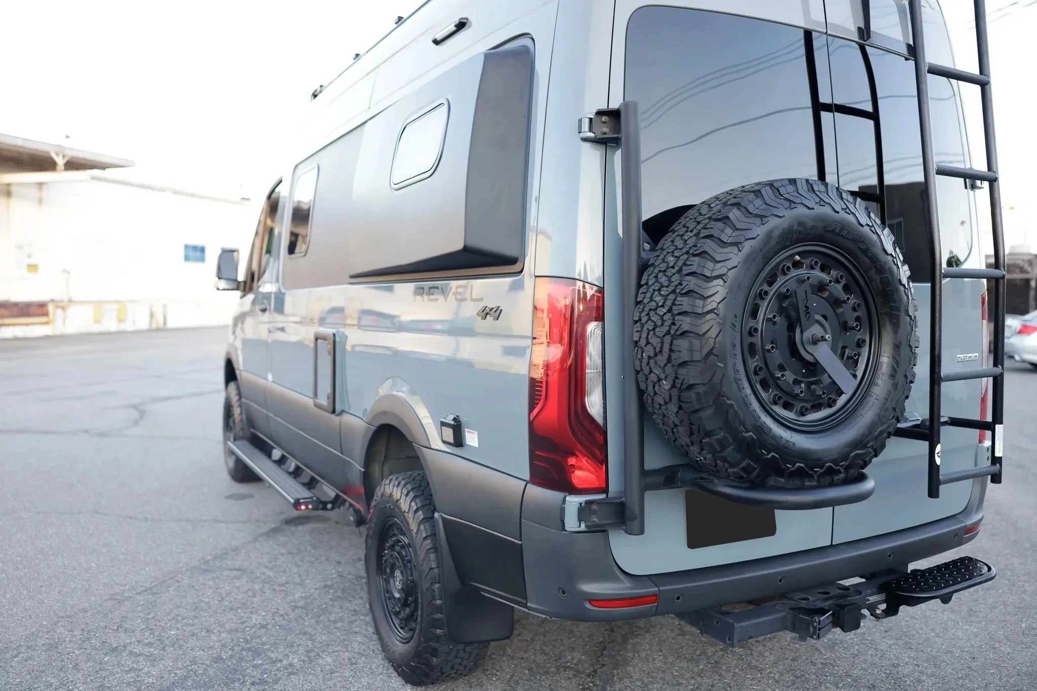 2023 Winnebago Revel