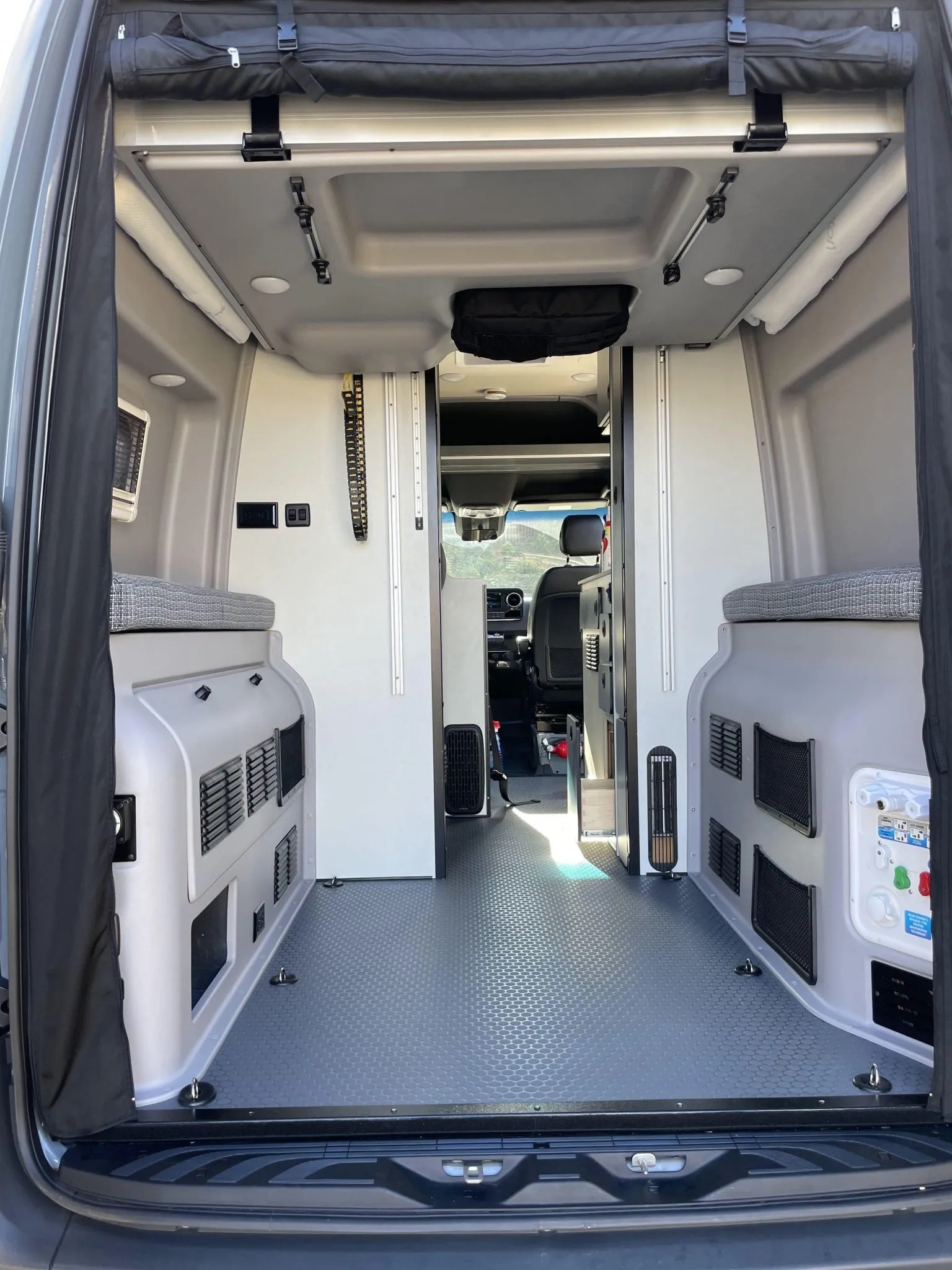 2020 Mercedes-Benz Sprinter 2500