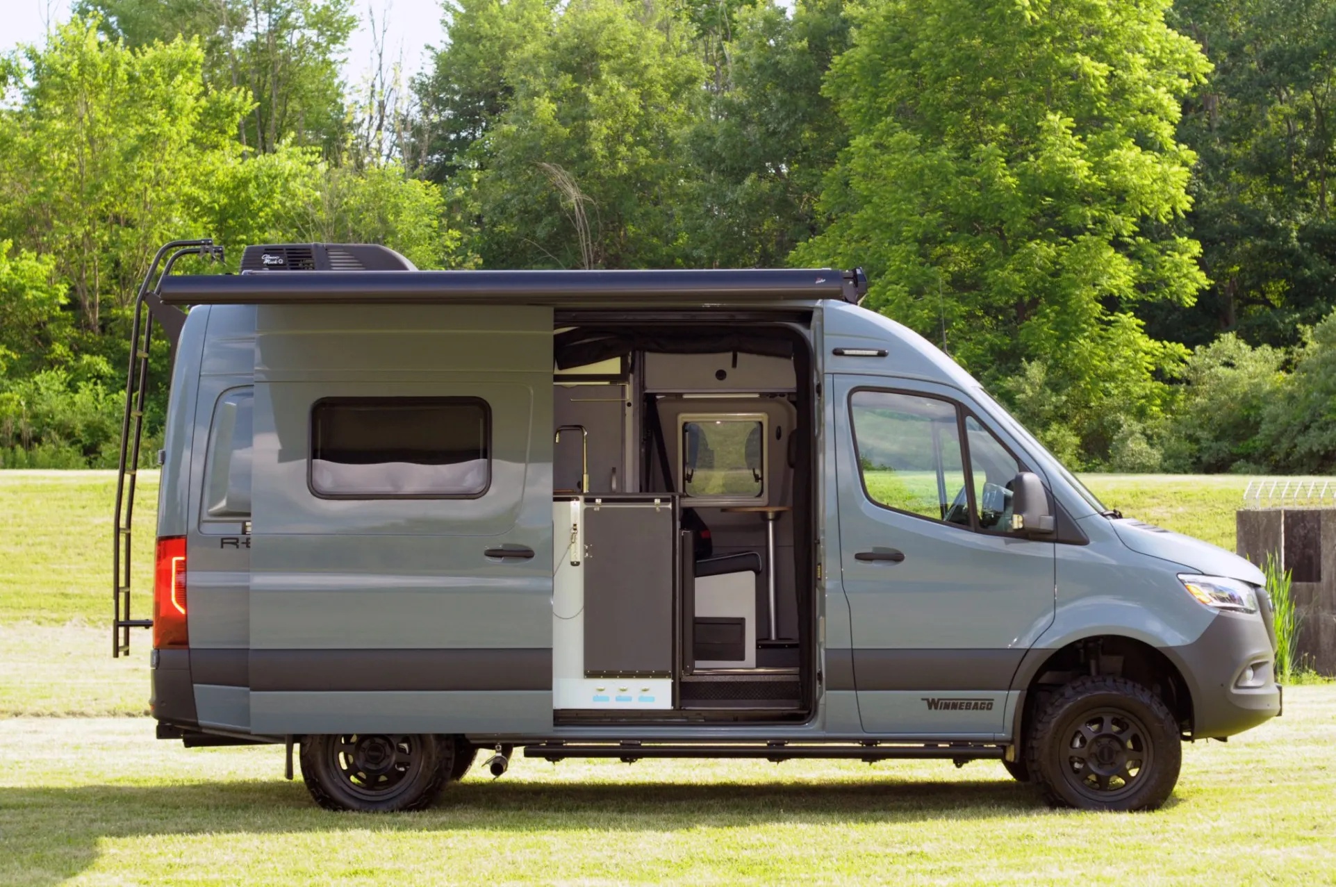2023 Winnebago Revel