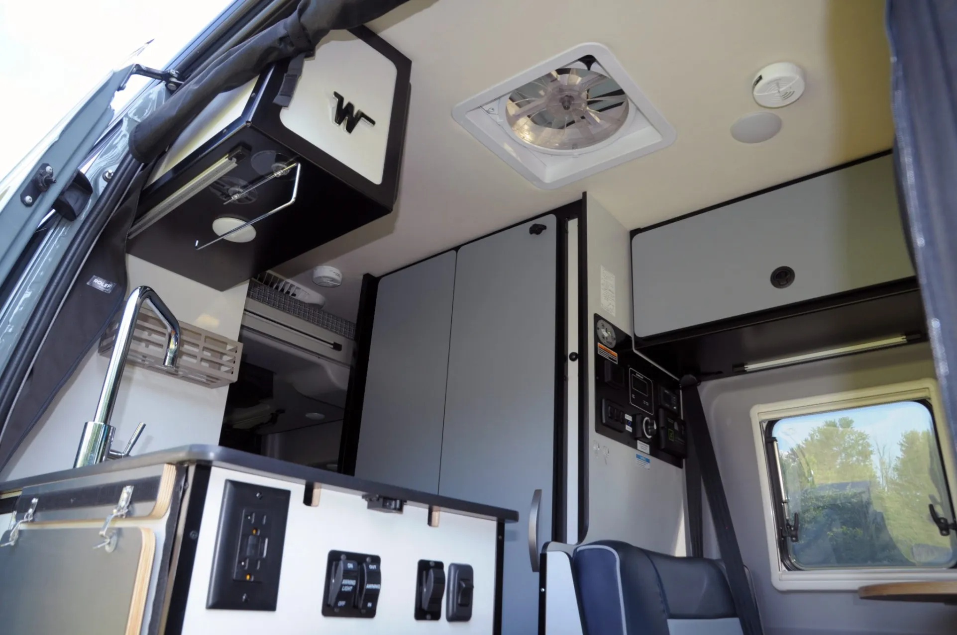 2023 Winnebago Revel