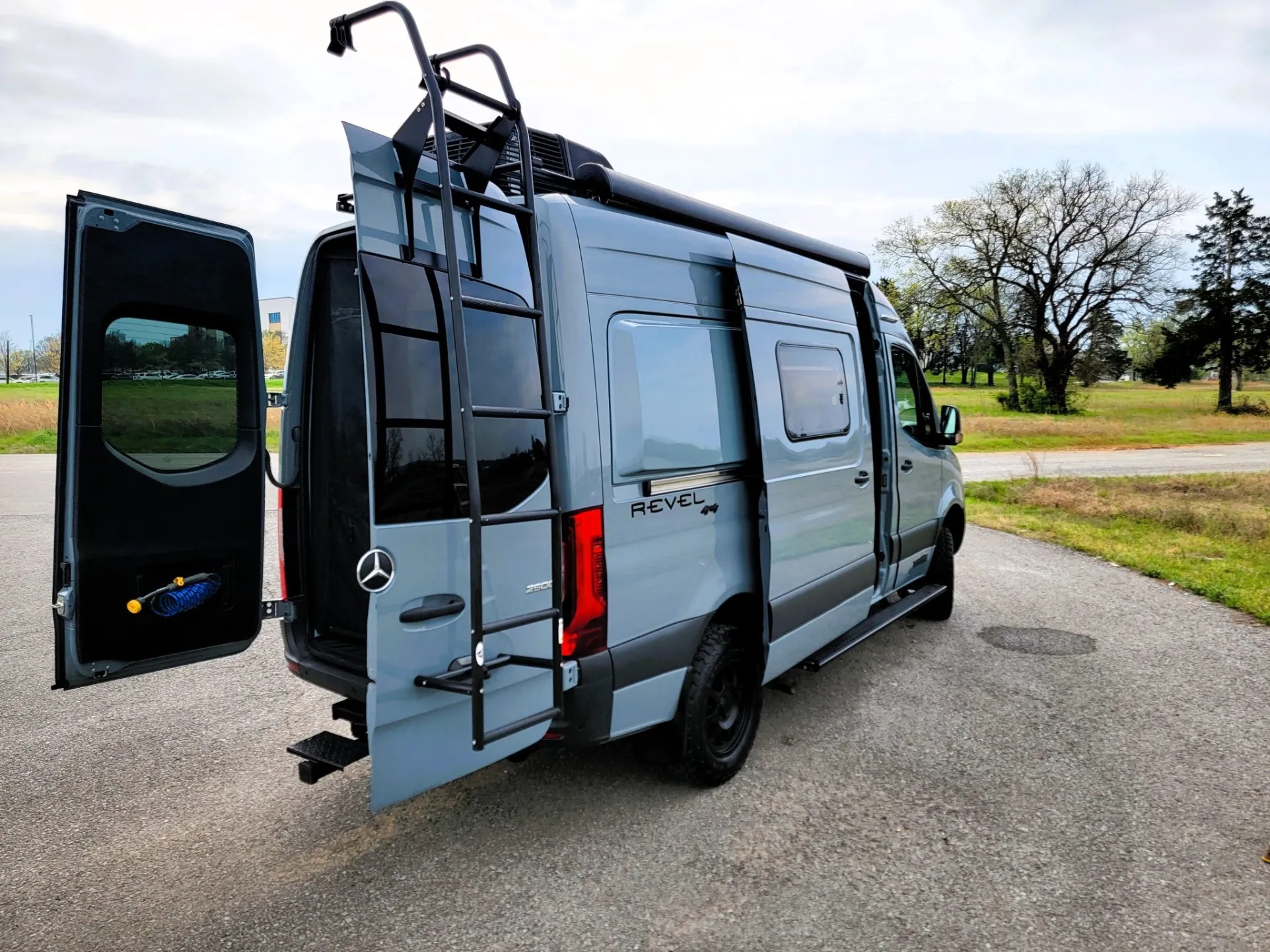 2021 Winnebago Revel